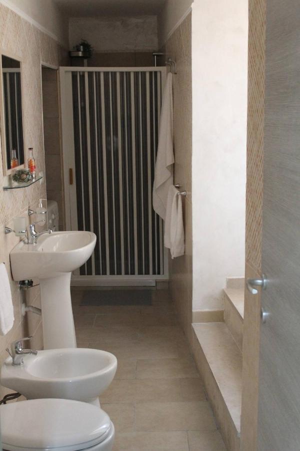 Casa Vacanza Grey Lejlighedshotel Napoli Eksteriør billede