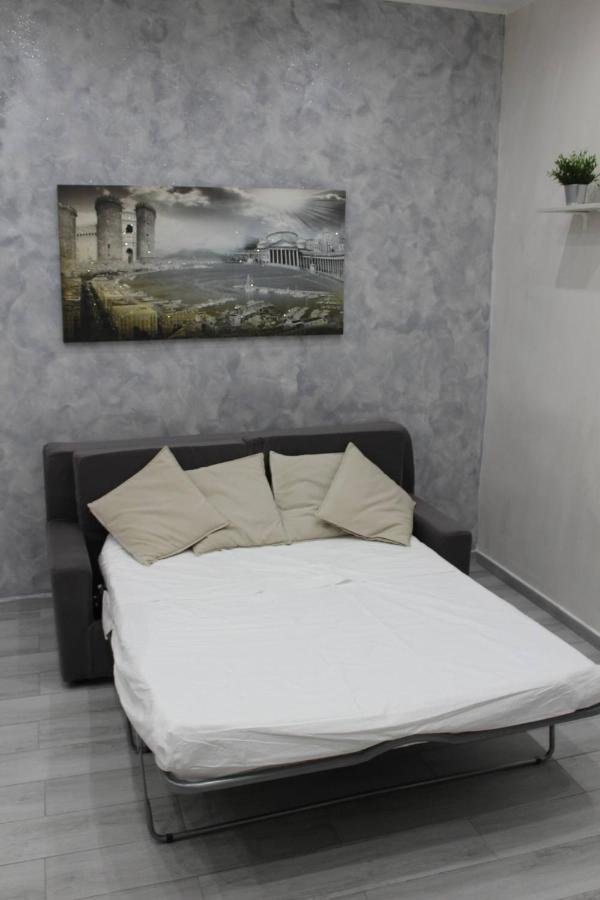 Casa Vacanza Grey Lejlighedshotel Napoli Eksteriør billede