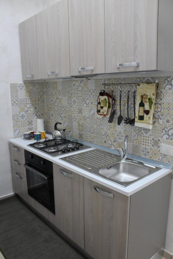 Casa Vacanza Grey Lejlighedshotel Napoli Eksteriør billede